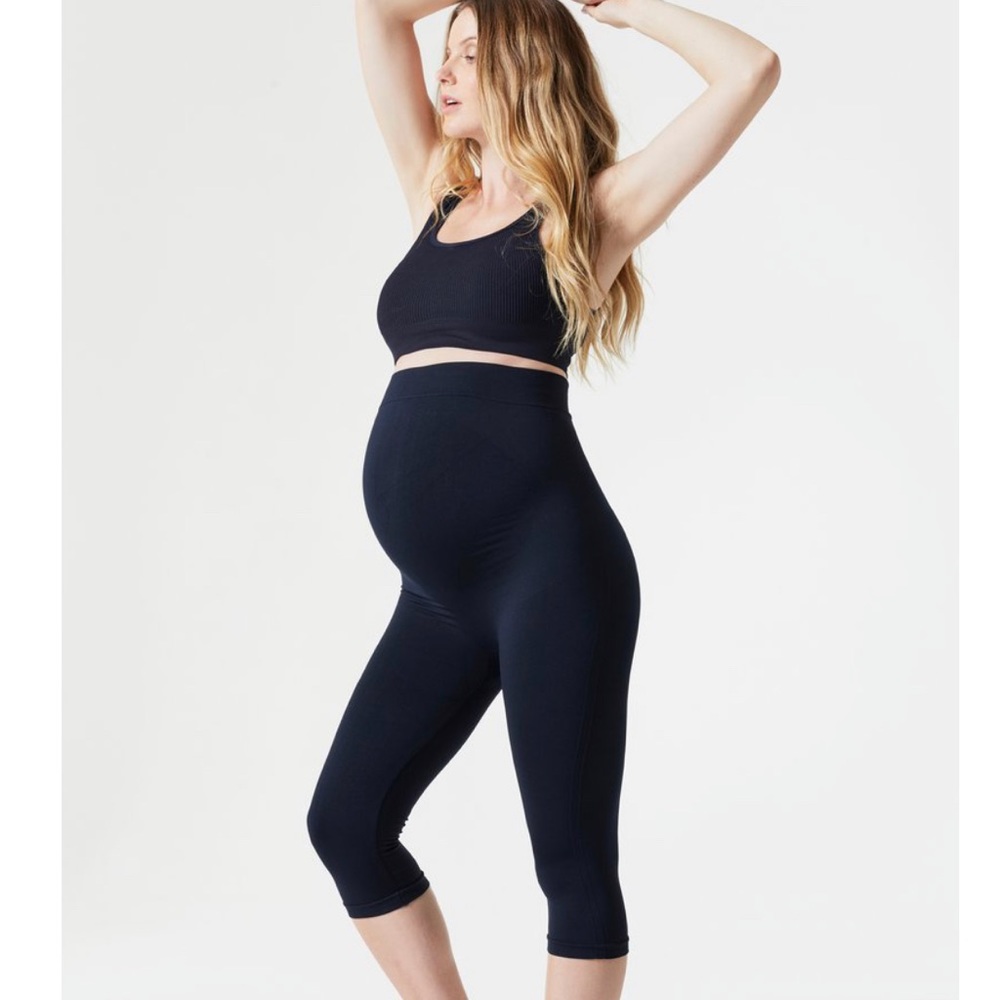 Maternity crop leggings mint condition! 3 total